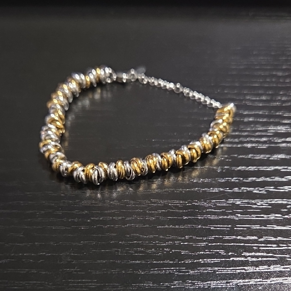 Mixed Metal 18K Gold Multi Circle Link Bracelet